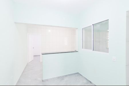 Sala de casa para alugar com 2 quartos, 60m² em Jardim Presidente Dutra, Guarulhos