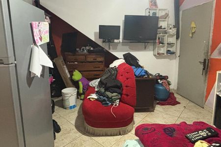 Casa à venda com 50m², 4 quartos e 1 vagaKitnet 2-Quarto/cozinha 