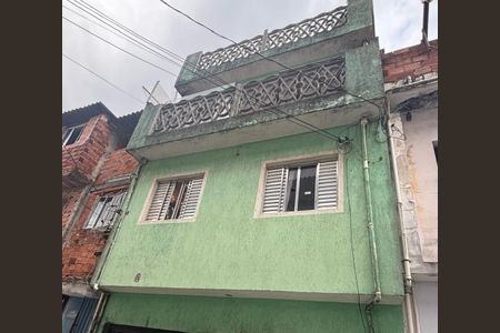 Casa à venda com 50m², 4 quartos e 1 vagaFachada