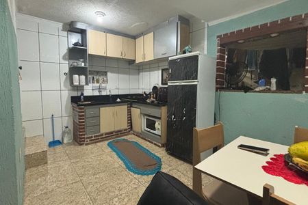 Casa à venda com 50m², 4 quartos e 1 vagaSala/Cozinha - casa 1 