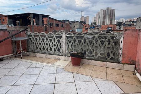 Casa à venda com 50m², 4 quartos e 1 vagaÁrea de serviço/convivência ( comum) 