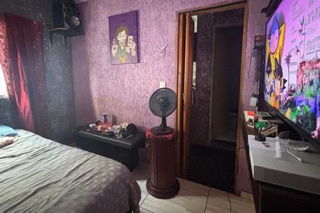 Casa à venda com 50m², 4 quartos e 1 vagaKitnet 1 - Quarto 
