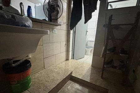 Casa à venda com 50m², 4 quartos e 1 vagaÁrea serviço casa 1 