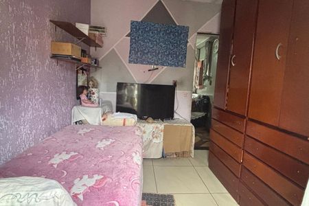 Casa à venda com 50m², 4 quartos e 1 vagaCasa 2 - Quarto 
