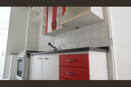Cozinha de apartamento para alugar com 2 quartos, 58m² em Jardim Sao Judas Tadeu, Guarulhos
