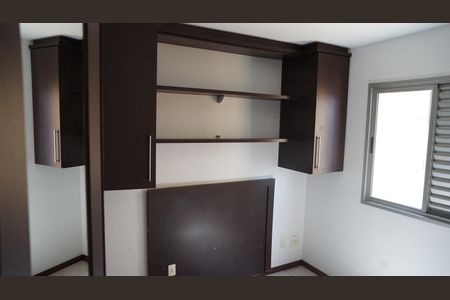 Apartamento à venda com 58m², 2 quartos e 1 vagaQuarto 2