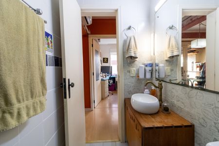 Apartamento à venda com 57m², 2 quartos e 1 vagaBanheiro