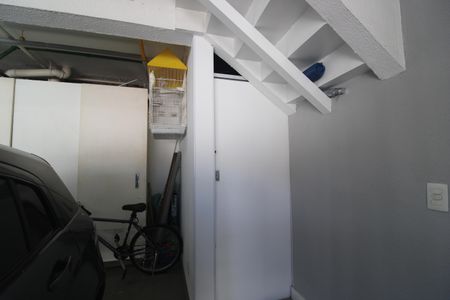 Casa de condomínio à venda com 208m², 4 quartos e 2 vagasGaragem - Depósito 