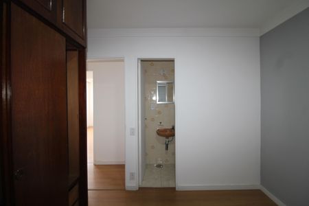 Apartamento à venda com 69m², 2 quartos e 1 vagaQuarto 2