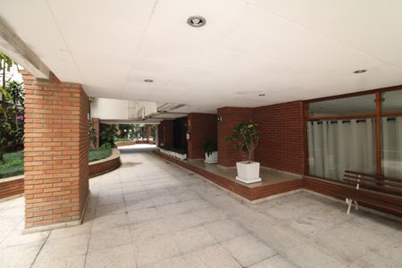 Apartamento à venda com 69m², 2 quartos e 1 vagaÁrea Comum