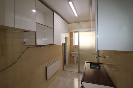 Apartamento à venda com 69m², 2 quartos e 1 vagaCozinha