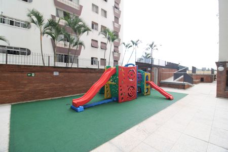 Apartamento à venda com 69m², 2 quartos e 1 vagaÁrea Comum