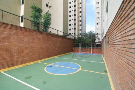 Apartamento à venda com 69m², 2 quartos e 1 vagaÁrea Comum