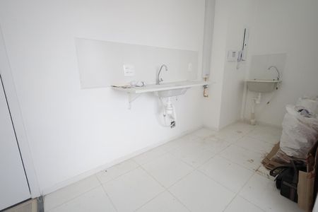 Apartamento para alugar com 34m², 2 quartos e sem vaga Apartamento para alugar com 34m², 2 quartos e sem vagaCozinha e Área de Serviço