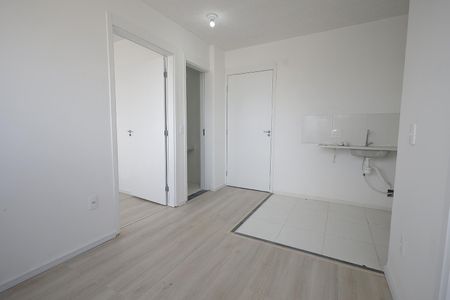 Apartamento para alugar com 34m², 2 quartos e sem vaga Apartamento para alugar com 34m², 2 quartos e sem vagaSala