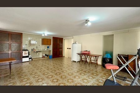 Apartamento à venda com 74m², 2 quartos e 1 vagaSalão de Festas