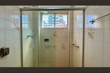 Apartamento à venda com 74m², 2 quartos e 1 vagaBanheiro