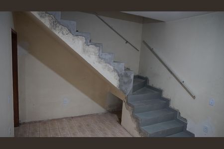 Sala de casa à venda com 2 quartos, 250m² em Jardim Santa Ines, Guarulhos