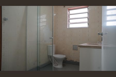 Casa à venda com 250m², 2 quartos e 1 vagaBanheiro 1