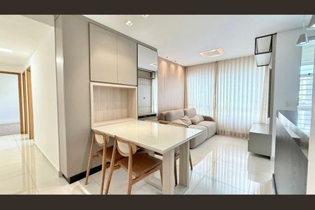 Apartamento à venda com 63m², 2 quartos e 2 vagasSala