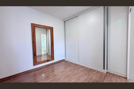 Apartamento à venda com 63m², 2 quartos e 2 vagasSuíte