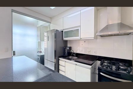 Apartamento à venda com 63m², 2 quartos e 2 vagasCozinha