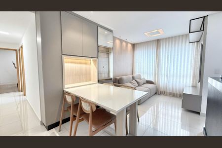 Apartamento à venda com 63m², 2 quartos e 2 vagasSala