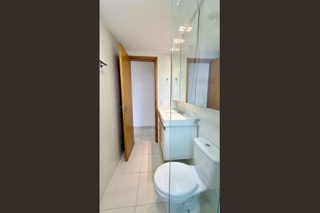 Apartamento à venda com 63m², 2 quartos e 2 vagasBanheiro Social