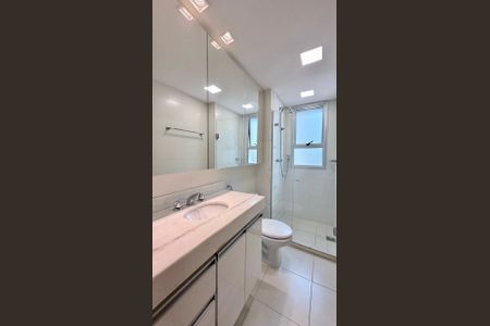 Apartamento à venda com 63m², 2 quartos e 2 vagasBanheiro Social