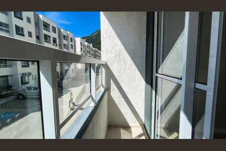 Varanda de apartamento para alugar com 2 quartos, 50m² em Recreio dos Bandeirantes, Rio de Janeiro
