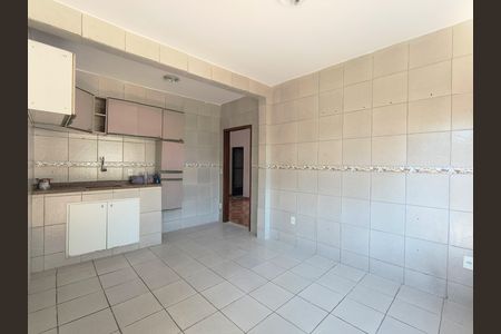 Casa para alugar com 96m², 2 quartos e sem vaga