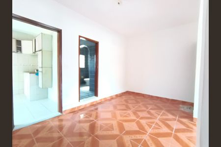 Casa para alugar com 96m², 2 quartos e sem vaga