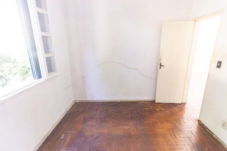 Apartamento à venda com 79m², 2 quartos e 1 vagaQuarto 2