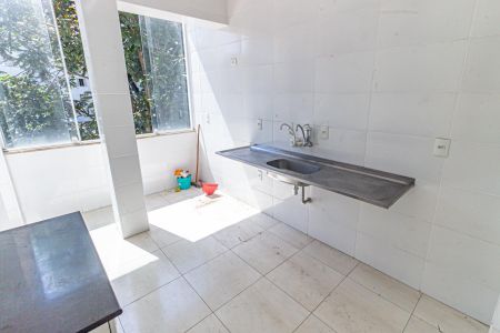 Apartamento à venda com 79m², 2 quartos e 1 vagaCozinha