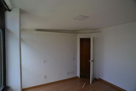 Apartamento para alugar com 180m², 3 quartos e 2 vagasQuarto
