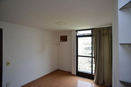 Apartamento para alugar com 180m², 3 quartos e 2 vagasSuíte