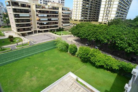 Apartamento para alugar com 180m², 3 quartos e 2 vagasVaranda