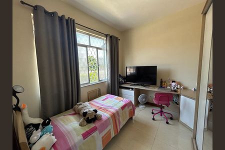Casa à venda com 473m², 5 quartos e 3 vagasQuarto 