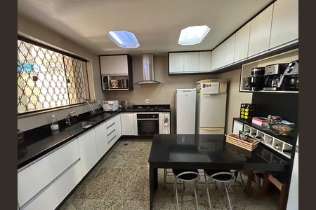 Cozinha de casa à venda com 5 quartos, 473m² em Maria da Graça, Rio de Janeiro