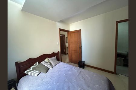 Casa à venda com 473m², 5 quartos e 3 vagasSuíte 3