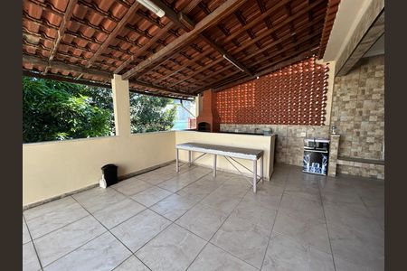 Casa à venda com 473m², 5 quartos e 3 vagasEspaço Gourmet