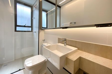 Apartamento à venda com 84m², 3 quartos e 2 vagasBanheiro da Suíte 1