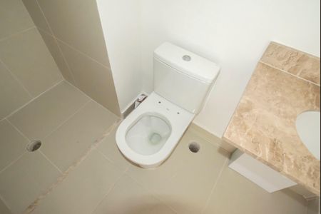 Apartamento à venda com 69m², 2 quartos e 1 vagaBanheiro social