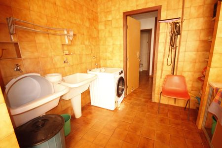 Casa à venda com 267m², 4 quartos e 3 vagasLavanderia