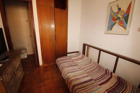Casa à venda com 267m², 4 quartos e 3 vagasquarto 2