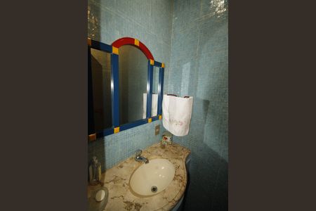 Casa à venda com 267m², 4 quartos e 3 vagaslavabo