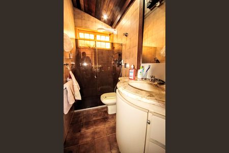 Casa à venda com 267m², 4 quartos e 3 vagasbanheiro 3
