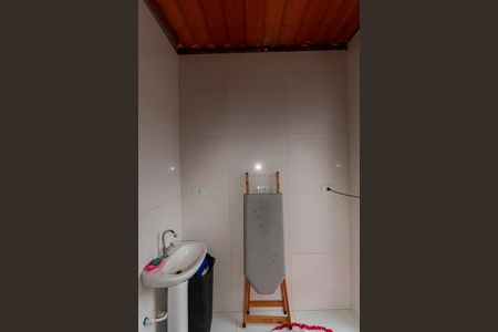 Casa à venda com 110m², 4 quartos e 1 vagaBanheiro 