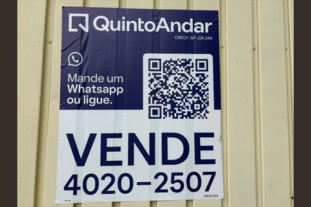 Casa à venda com 110m², 4 quartos e 1 vagaPlaca instalada