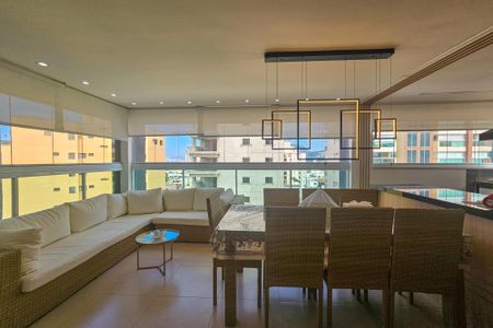Apartamento para alugar com 116m², 3 quartos e 2 vagas